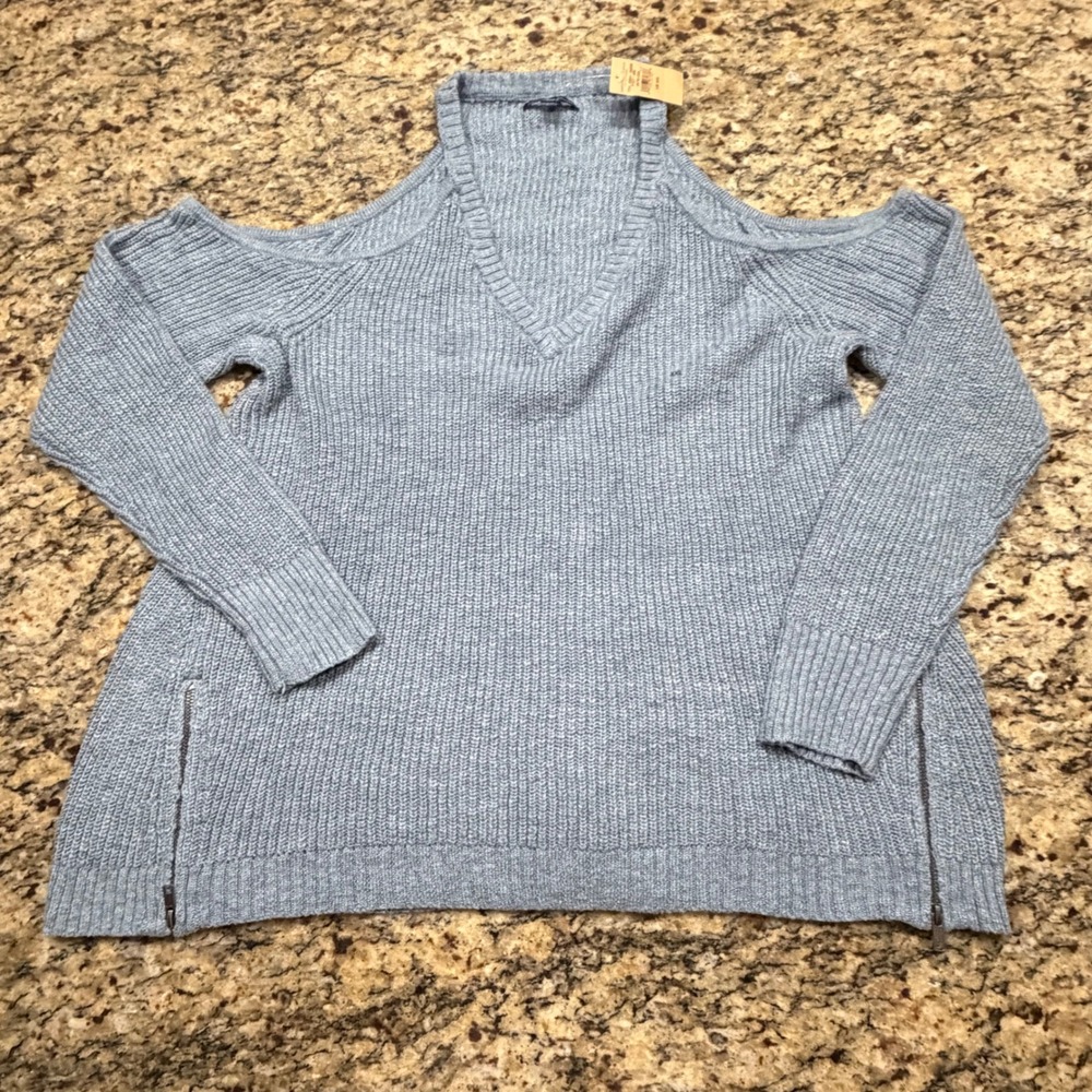 NEW American Eagle Cold Shoulder Side Zip V-Neck Sweater Light Blue XXL ws